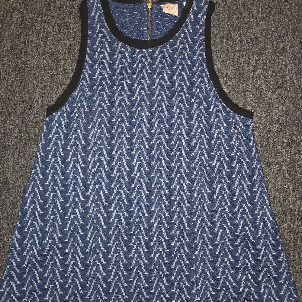 H&M Blue and Black Patterned Top